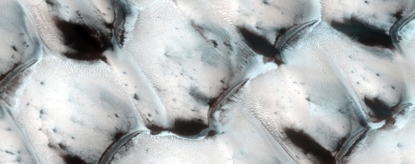 Dunes Dubbed Hazar
