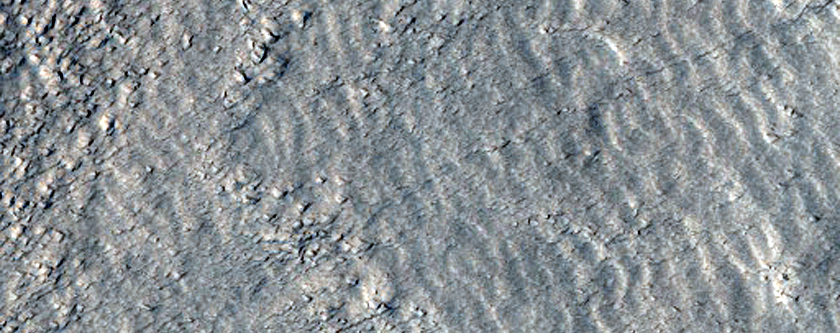 Flow in Crater in Northern Mid-Latitudes

