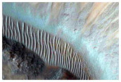 Well-Preserved 4-Kilometer Impact Crater North of Hellas Planitia

