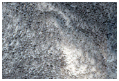 Fresh Shallow Valleys and Fans in North Arabia Terra
