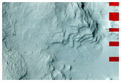 Layers in Mounds in Aeolis Region
