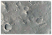 Pyllau a Chafnau yn Utopia Planitia