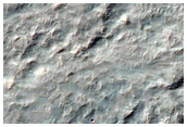 A Resen kráter törmelékterítőjének határvonala a  Hesperia Planum területén