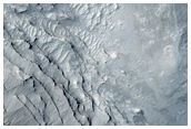 Layers Exposed along Mesa in Aeolis Planum
