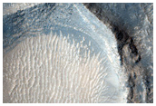 Crater and Flow Near Galaxias Fluctus
