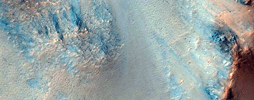 Центральный пик ударного кратера