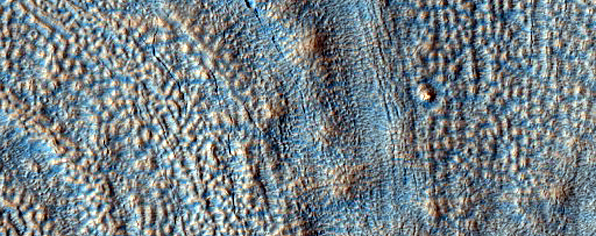 Deposits in Crater in Utopia Planitia
