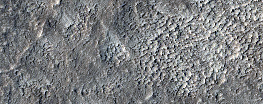 Flows Radial to Labeatis Mons
