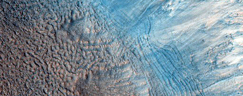 Crater Slope in Acidalia Planitia
