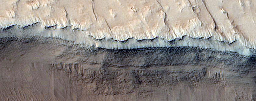 Layers in Mesa South of Lycus Sulci
