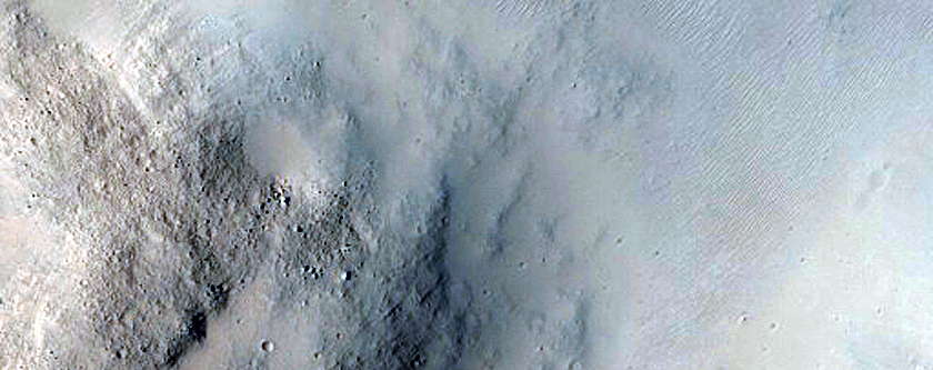 Well-Preserved 6-Kilometer Crater in Utopia Planitia
