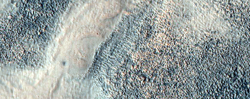 Pitted Cones on Ridge in Chryse Planitia

