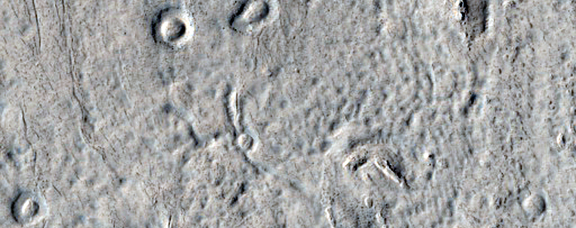 Crater in Northern Mid-Latitudes
