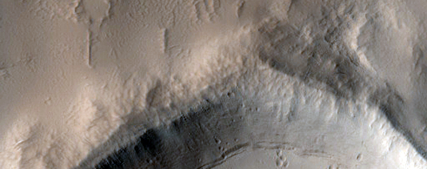 Ceraunius Fossae Crater
