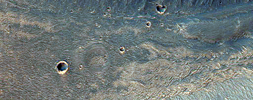 Steep Slopes of Eos Chasma
