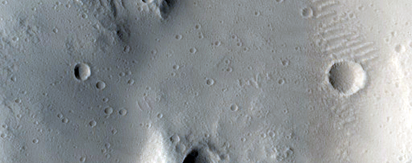 Rim of Crater in Mareotis Fossae Region
