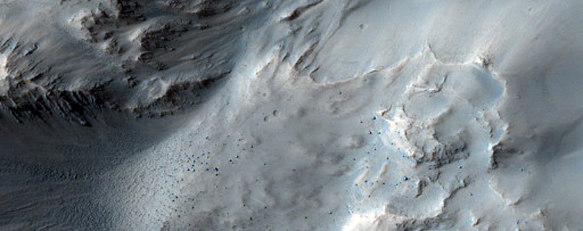Search for Alluvial Fans Near Mojave Crater
