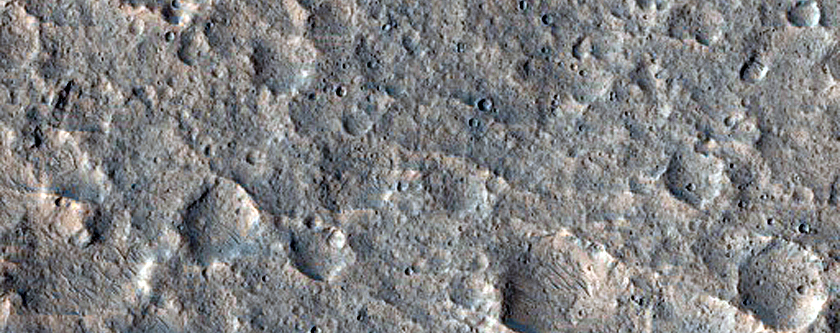 Channels in Lunae Planum
