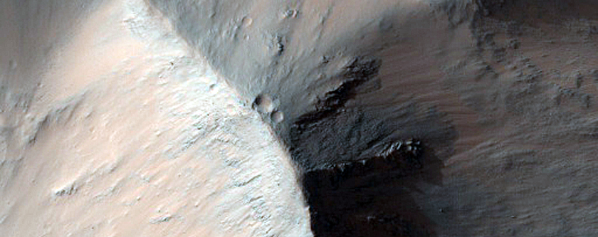 Hills in Eos Chasma