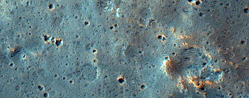 Line of Pits in Western Arabia Terra

