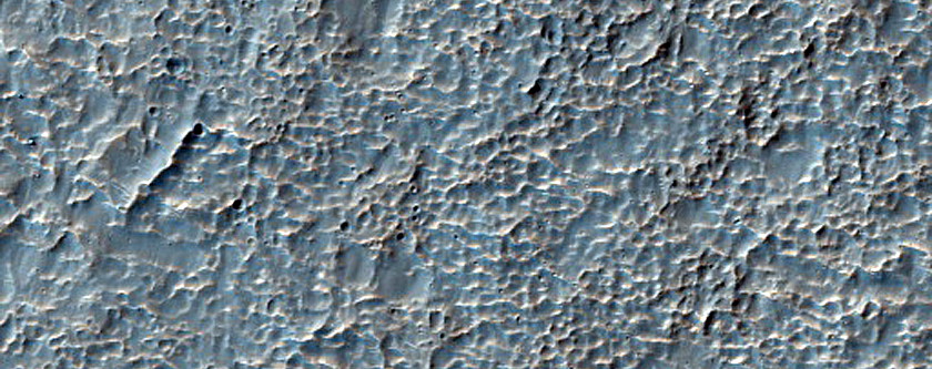 Contact in Nereidum Montes
