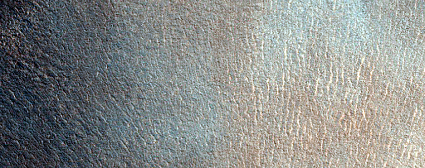 Fresh Crater in Northern Plains
