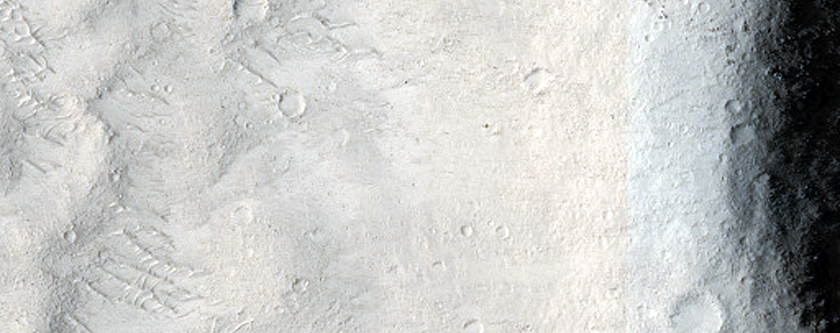 Equatorial Crater
