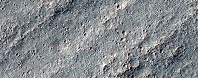 Southwestern Ejecta Boundary of Istok Crater
