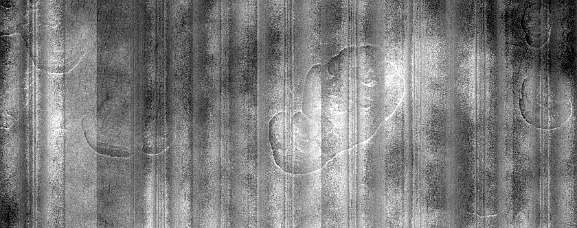 Scalloped Terrain in Utopia Planitia
