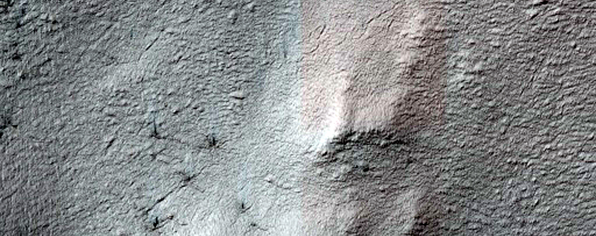 Ridges and Layers in Cavi Angusti
