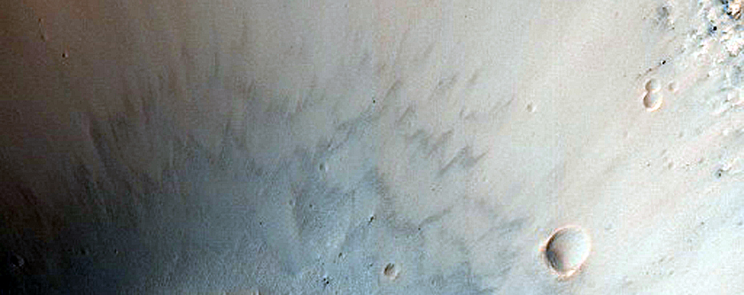 Well-Preserved 2-Kilometer Impact Crater

