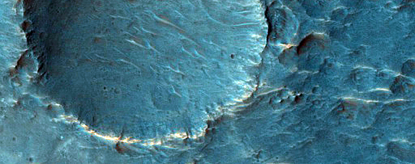 Deposits in Savich Crater