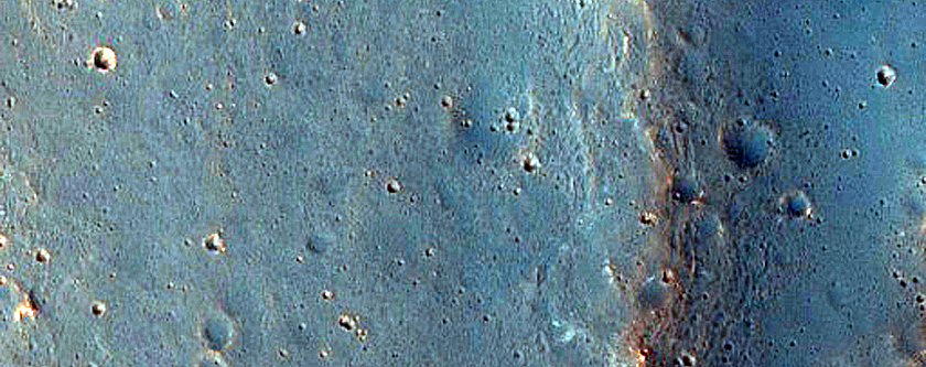Fractures in Lunae Planum
