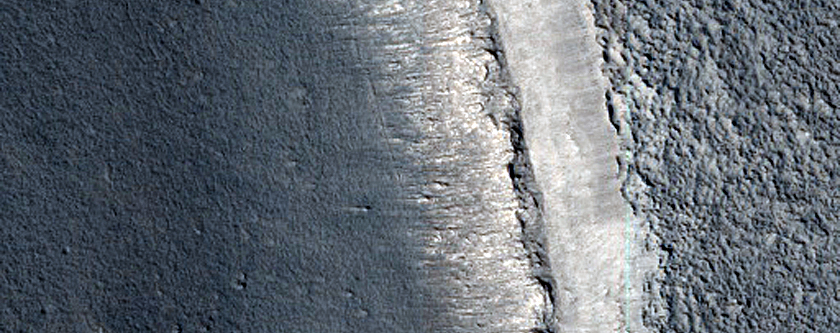 Erosion of Valleys in Deuteronilus Mensae
