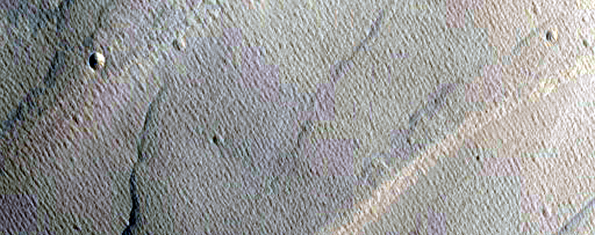 Slope Features in Noctis Labyrinthus
