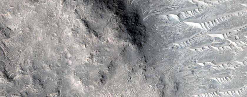 Channel in Tyrrhena Terra
