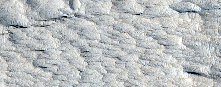 Faults in Zephyria Planum
