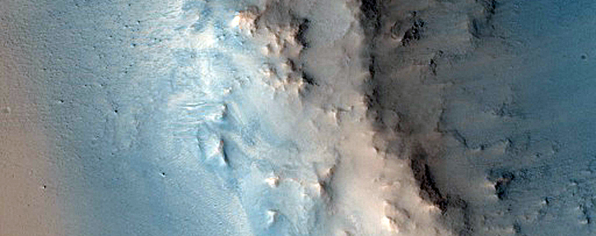 Well-Preserved 9-Kilometer Impact Crater
