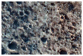 Beobachtung der durch den Wind verursachten Veränderungen im Trouvelot-Krater