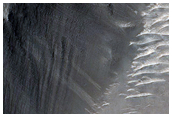 Possible Fan-Like Form in Crater in North Arabia Terra
