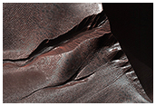 Geulen in de Matara krater