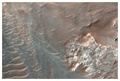 Slopes and Floor of Coprates Chasma
