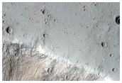 Slope Streaks in Kasei Valles Tributary
