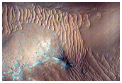 Steep Slopes in Eos Chasma
