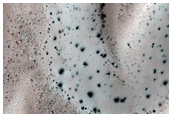 Monitor Frost on Dunes in Viking Images 573B30 and 573B32
