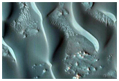 Dunes in Crater near Nilosyrtis Mensae