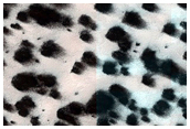 South High-Latitude Spring Defrosting Monitor Site in MOC Image M09-06029
