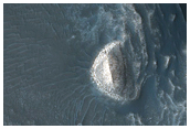 Light Outcrop in Aurorae Chaos
