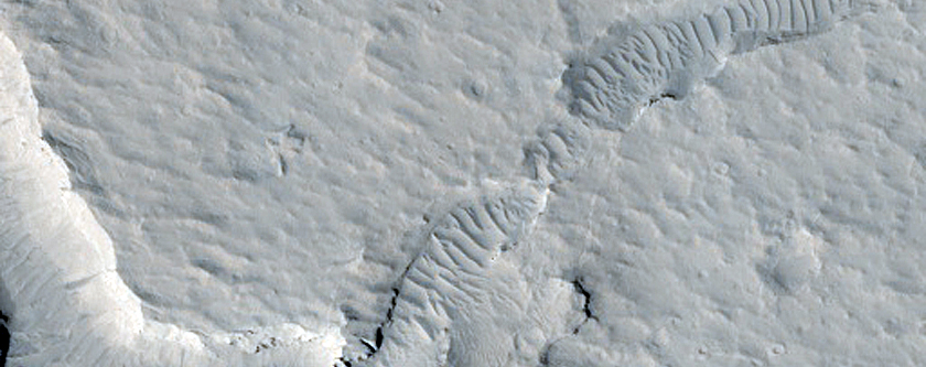 Fractured Surface Near Marte Vallis
