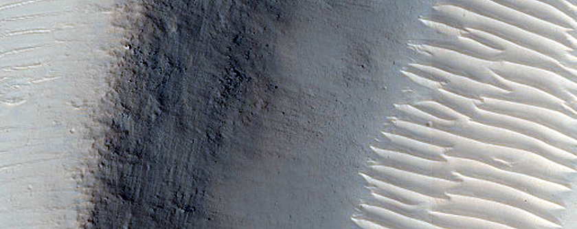 Fractured Crater Floor South of Amenthes Planum
